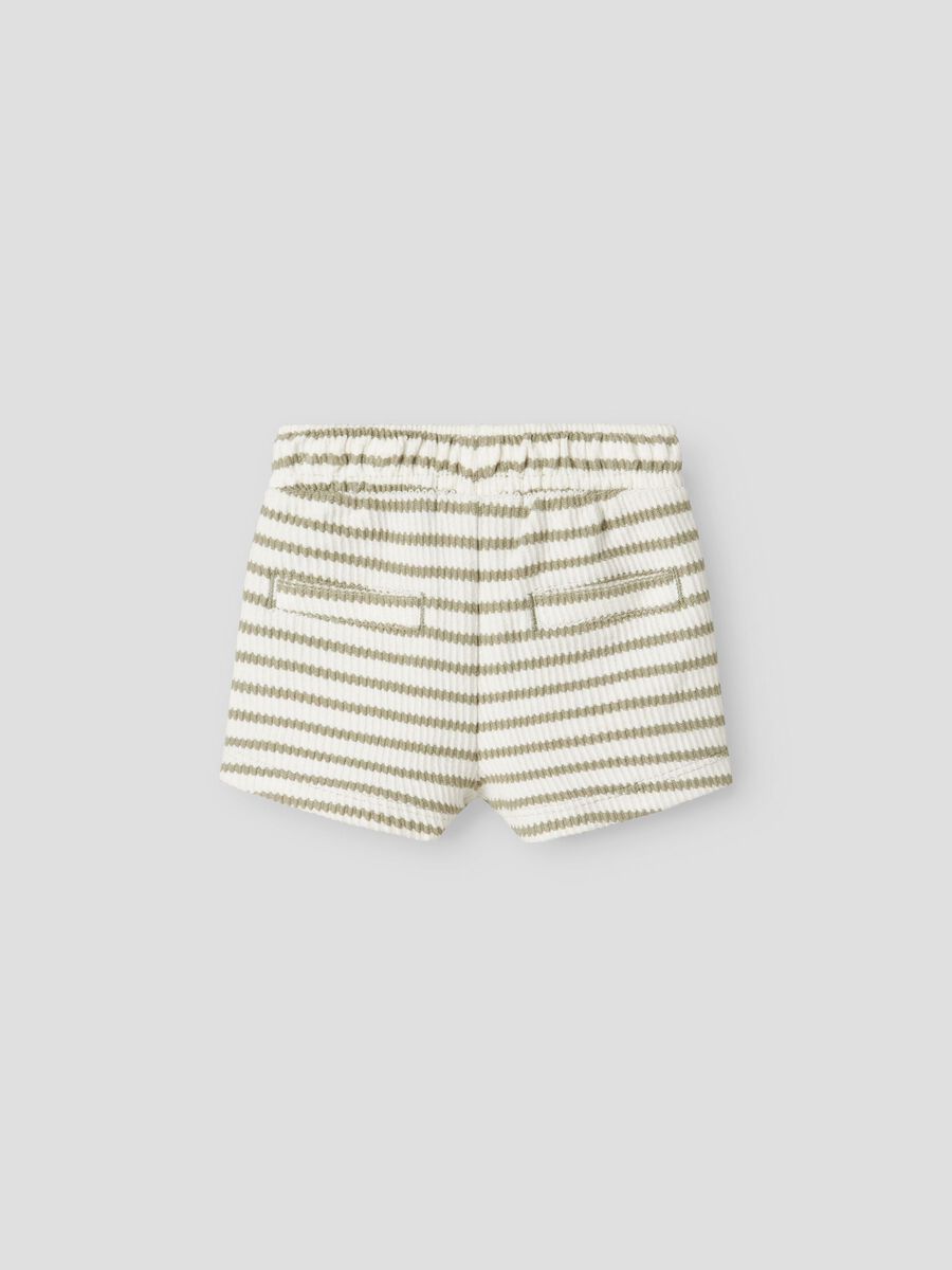 Product carousel image - LOOSE FIT SHORTS, Seagrass | 2