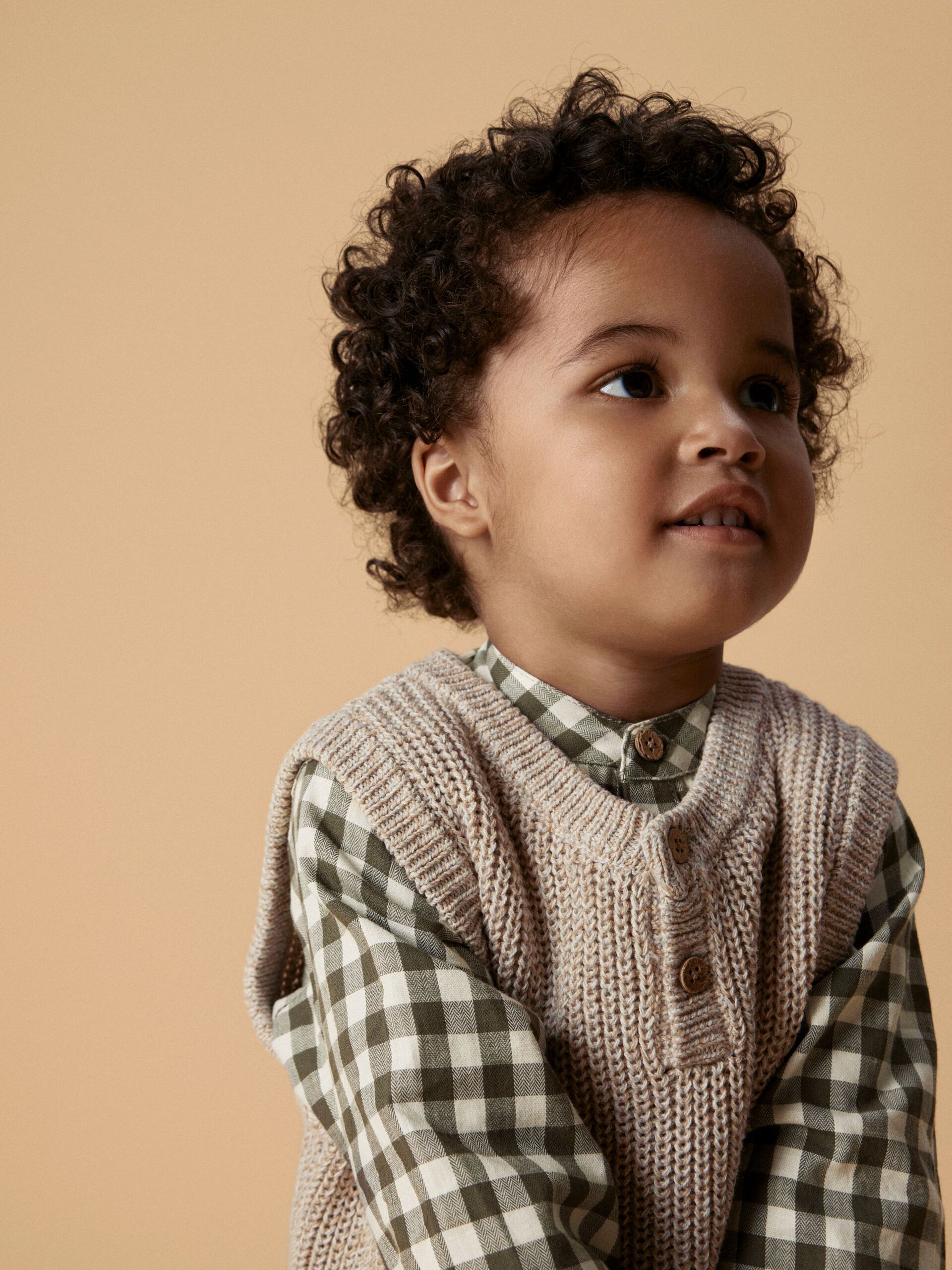 Carousel image - BIOLOGISCH KATOEN GEBREID GILET, Oxford Tan | 3
