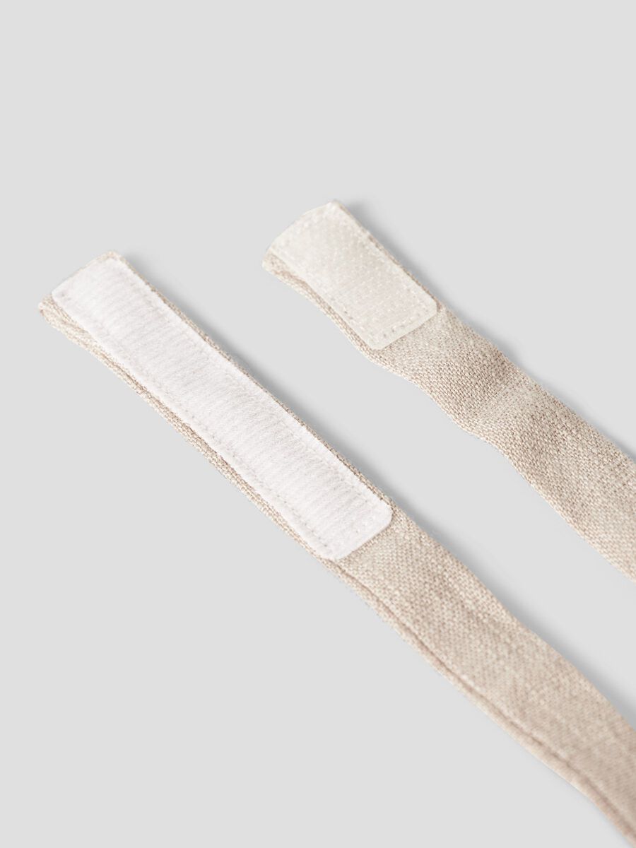 Product carousel image - VELCRE BOW TIE, Feather Gray | 2