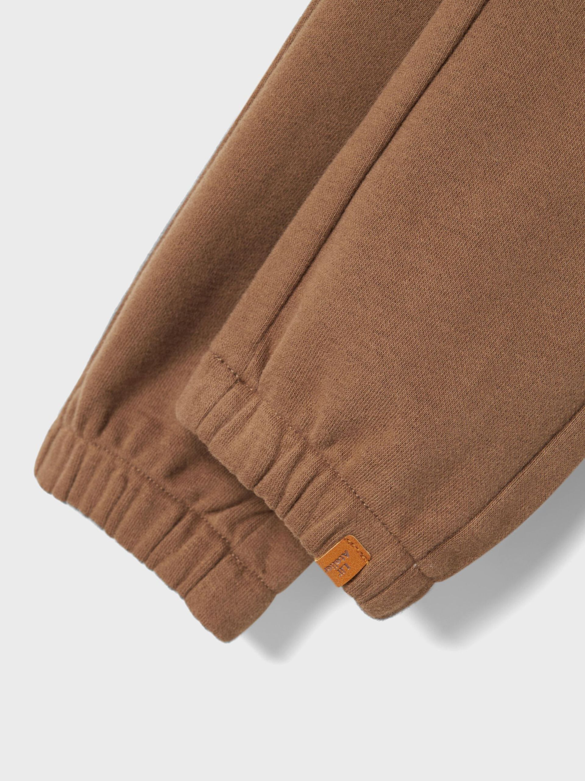 Carousel image - REGULAR FIT SWEATPANTS, Shitake | 3
