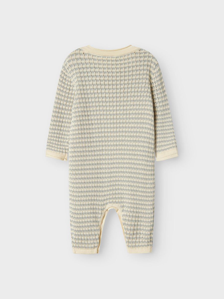 Product carousel image - BODY, Pigeon | 3