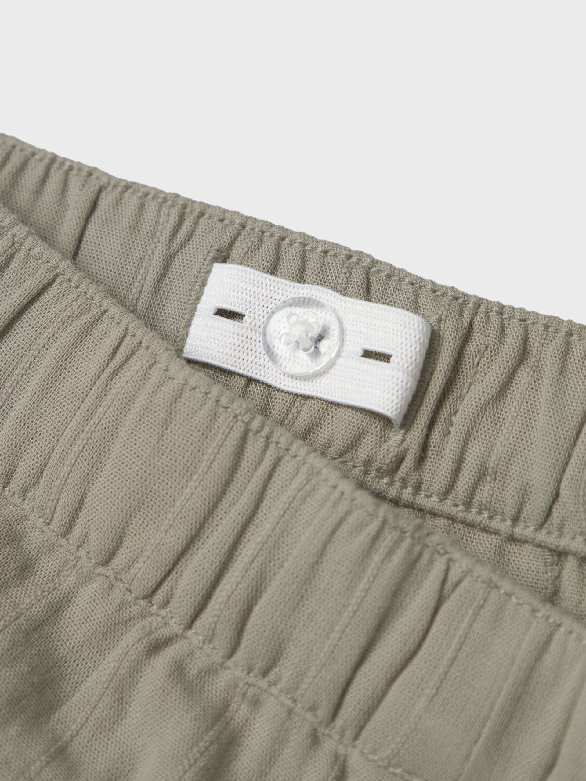Carousel image - ORGANIC COTTON SHORTS, Forest Fog | 3