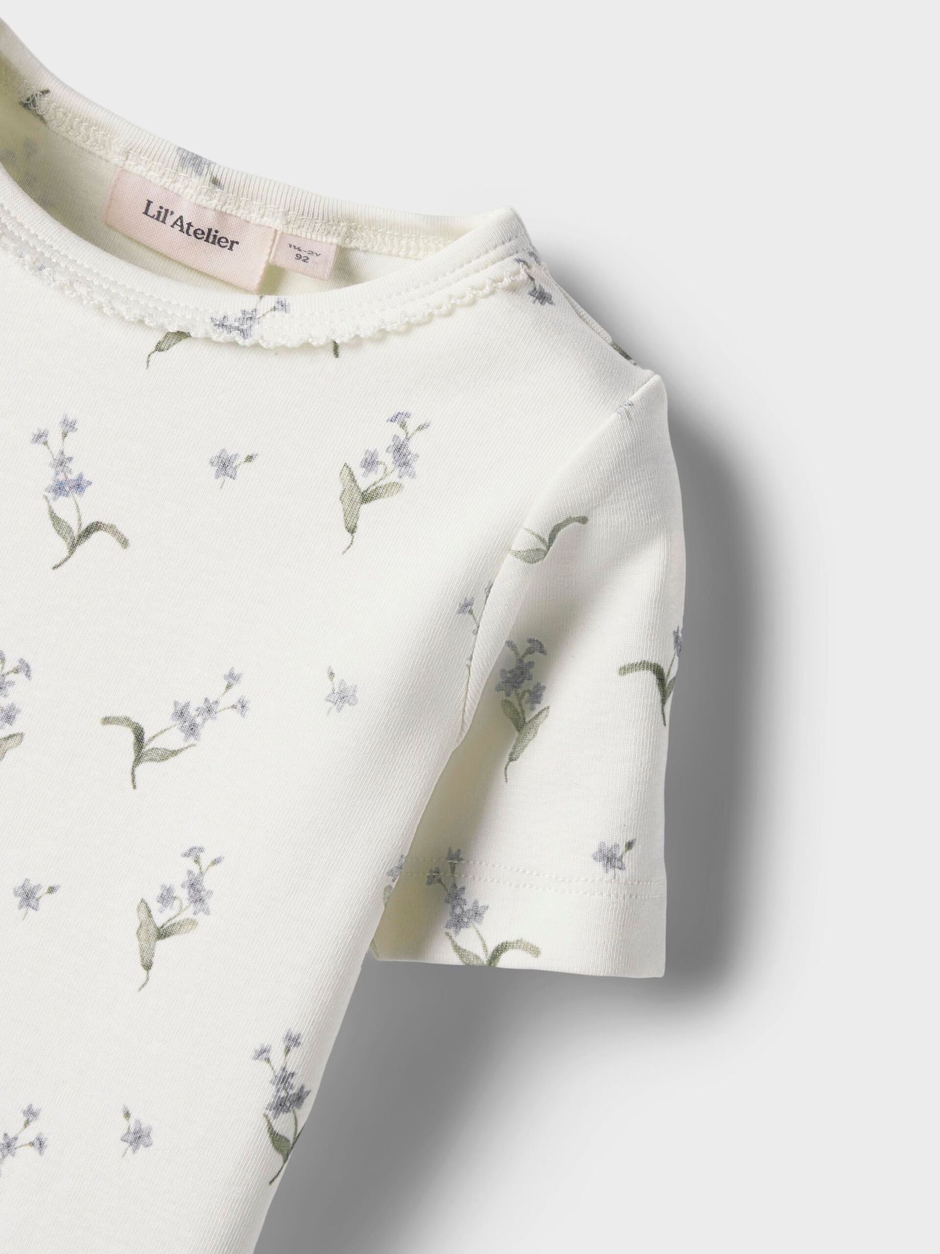 Carousel image - FLOWER T-SHIRT, Coconut Milk | 3