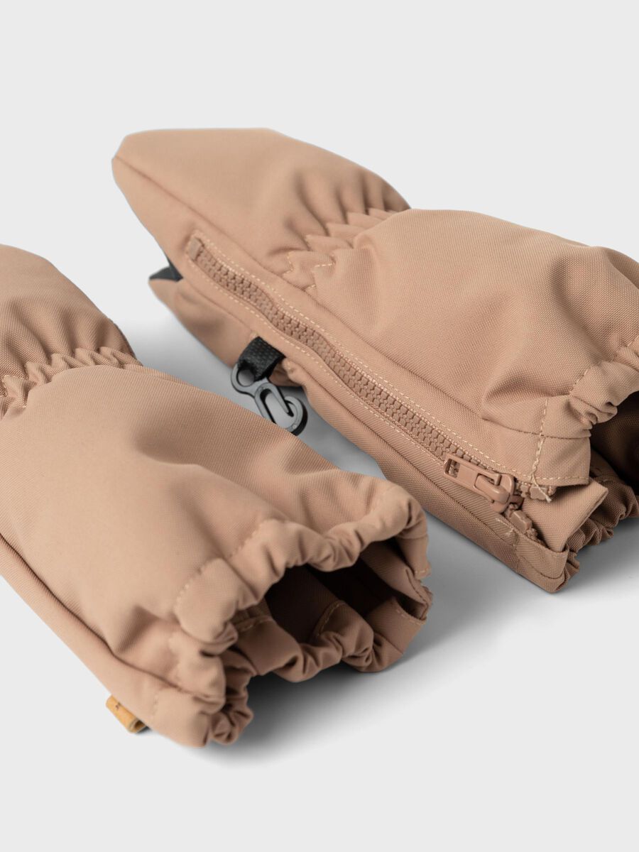 name it SNOW10 MITTENS, Beaver Fur, highres - 13229860_BeaverFur_005.jpg