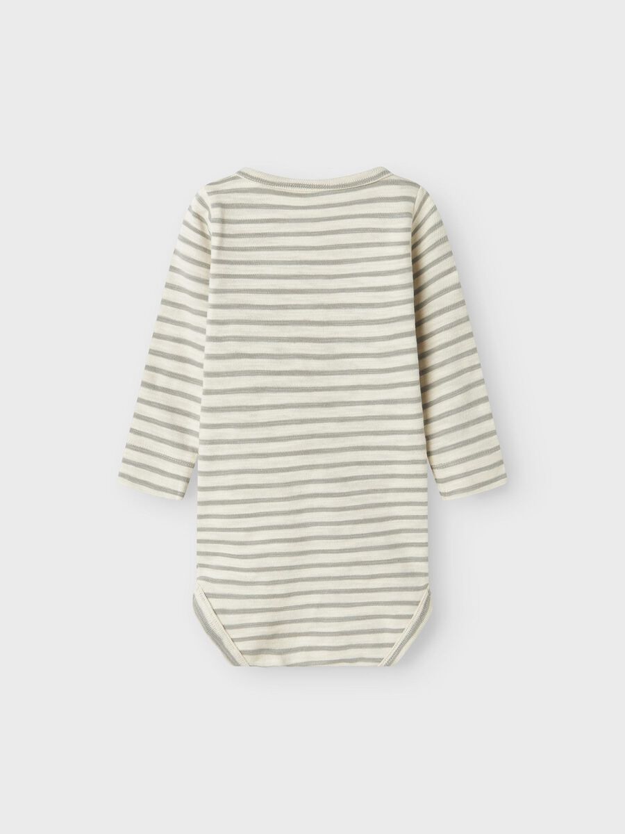 name it ORGANIC COTTON ROMPER, Turtledove, highres - 13240837_Turtledove_1175363_002.jpg