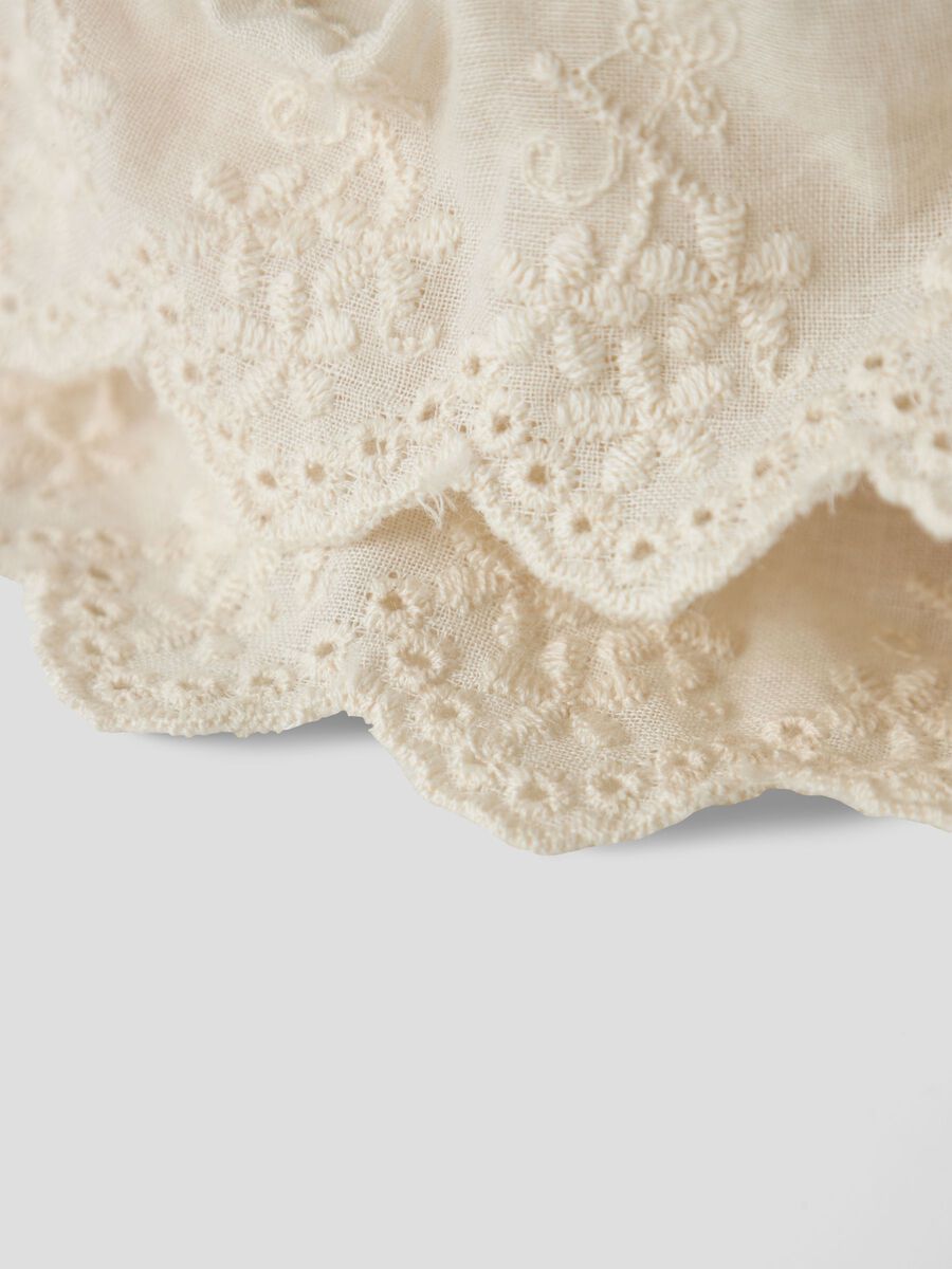 Product carousel image - SCRUNCHIE, Coconut Milk | 2