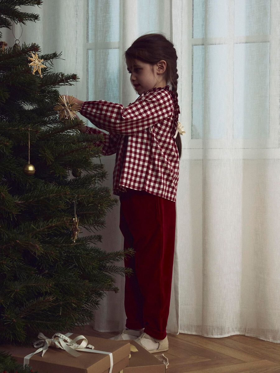 Product carousel image - VELOURS HOSE, Red Dahlia | 2