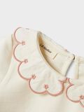 name it SLIM FIT T-SHIRT, Coconut Milk, highres - 13243312_CoconutMilk_1186322_005.jpg