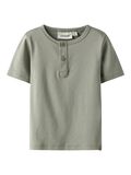 name it SMAL PASSFORM T-SHIRT, Seagrass, highres - 13243714_Seagrass_001.jpg