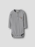 name it ORGANIC COTTON ROMPER, Ultimate Grey, highres - 13245701_UltimateGrey_003.jpg
