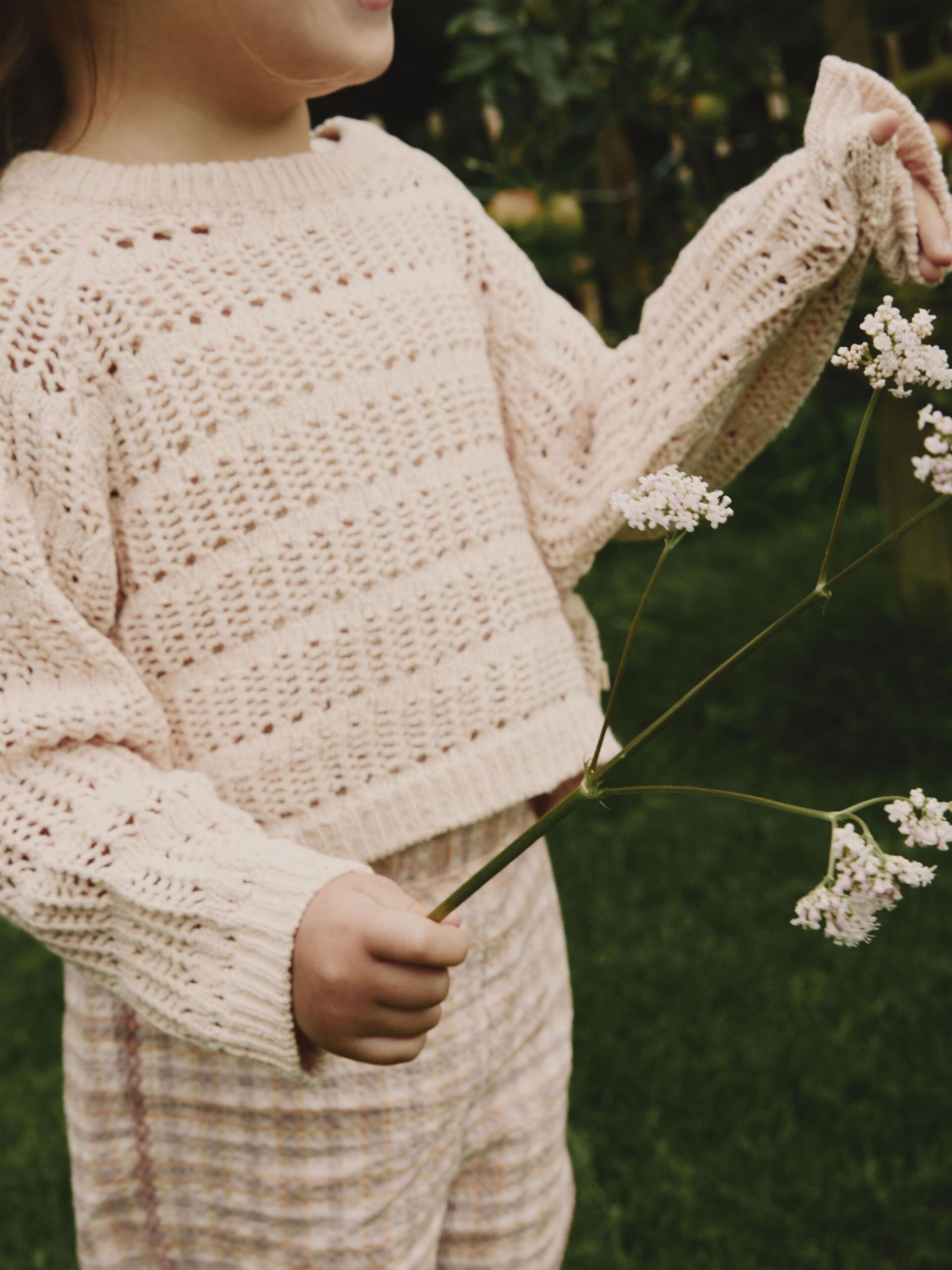 Carousel image - LOOSE FIT KNITTED TOP, Shell | 3