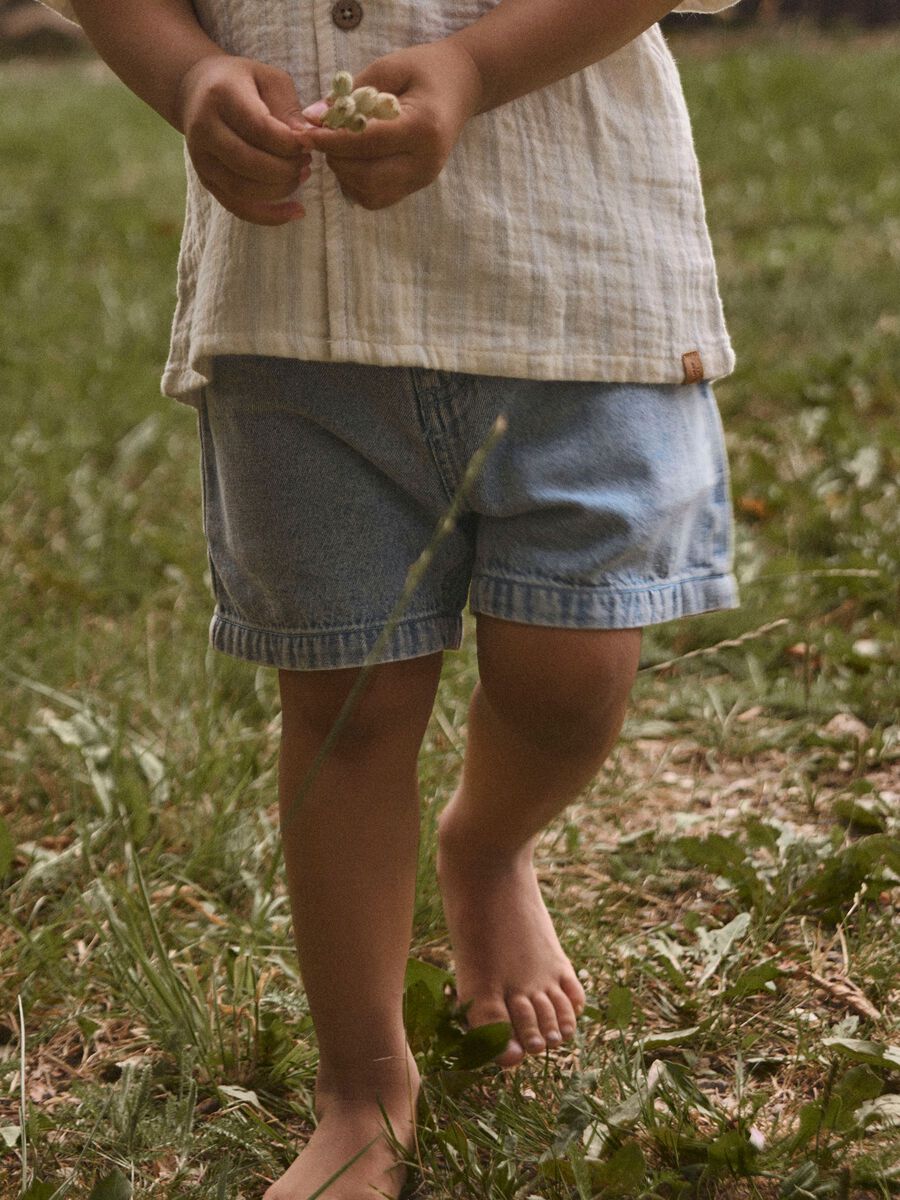 Product carousel image - LOOSE FIT SHORTS, Medium Blue Denim | 1