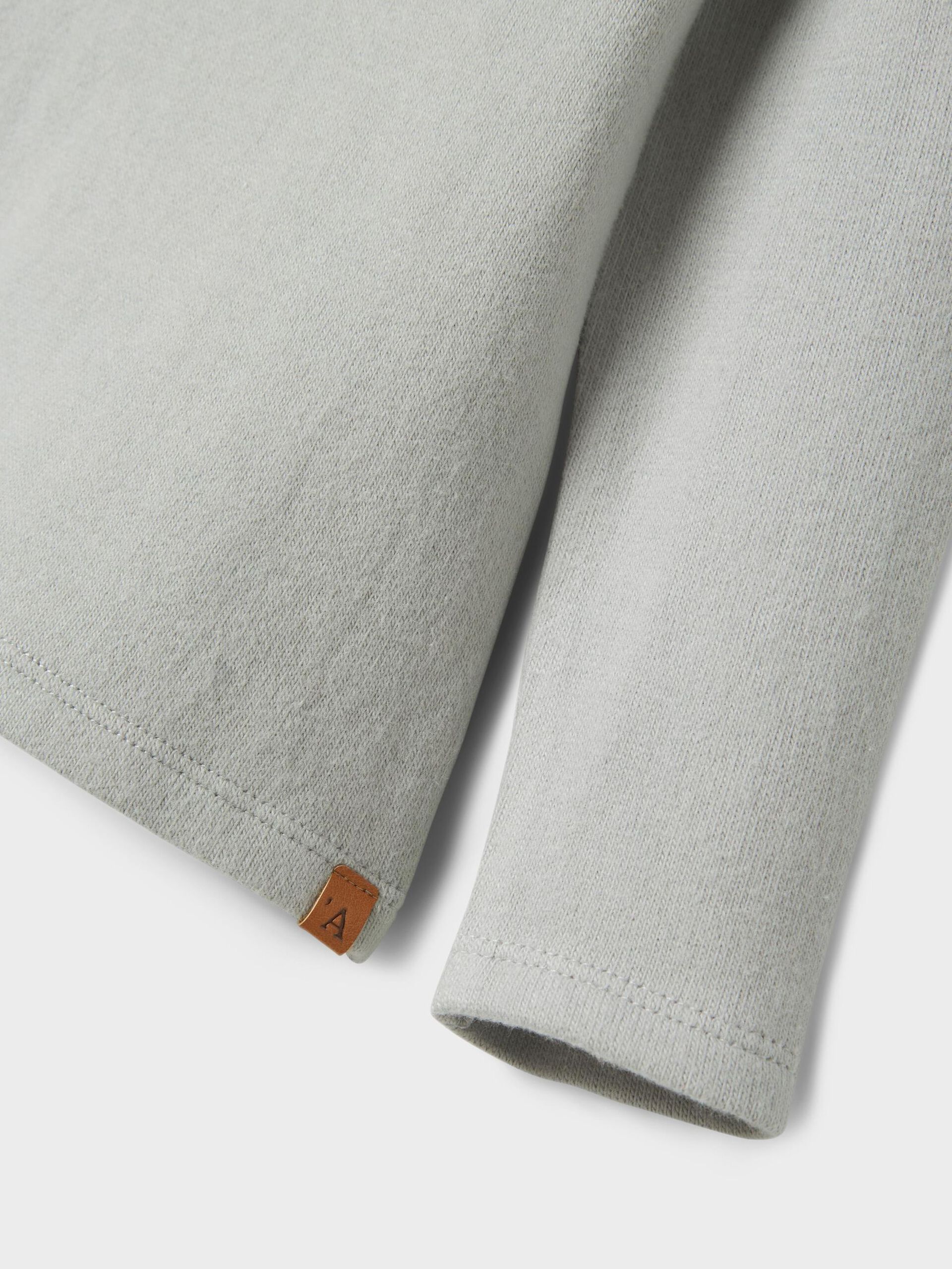 Carousel image - SLIM FIT OBERTEIL MIT LANGEN ÄRMELN, Pigeon | 3