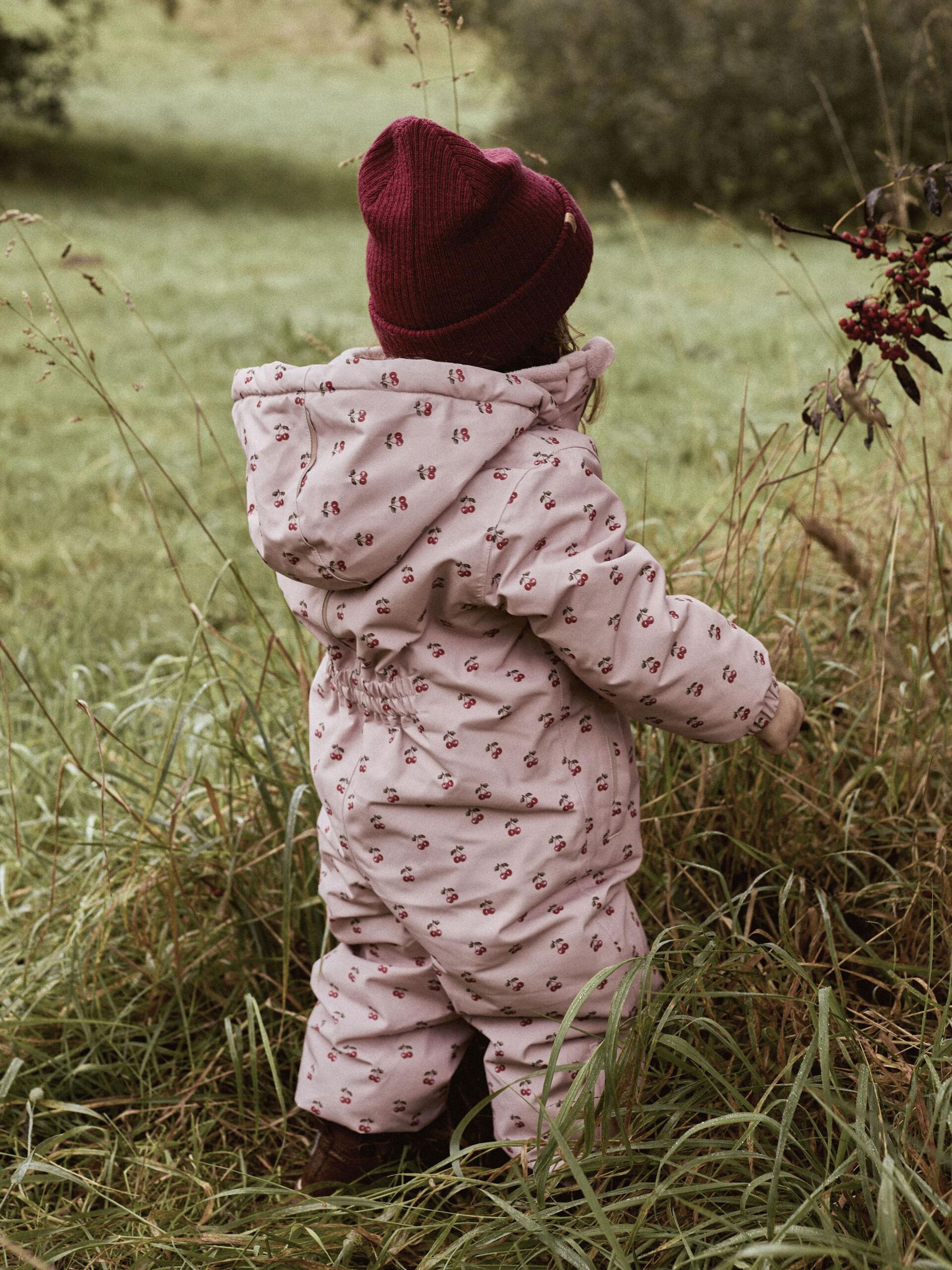 Carousel image - STRIKKET HATT, Red Dahlia | 2