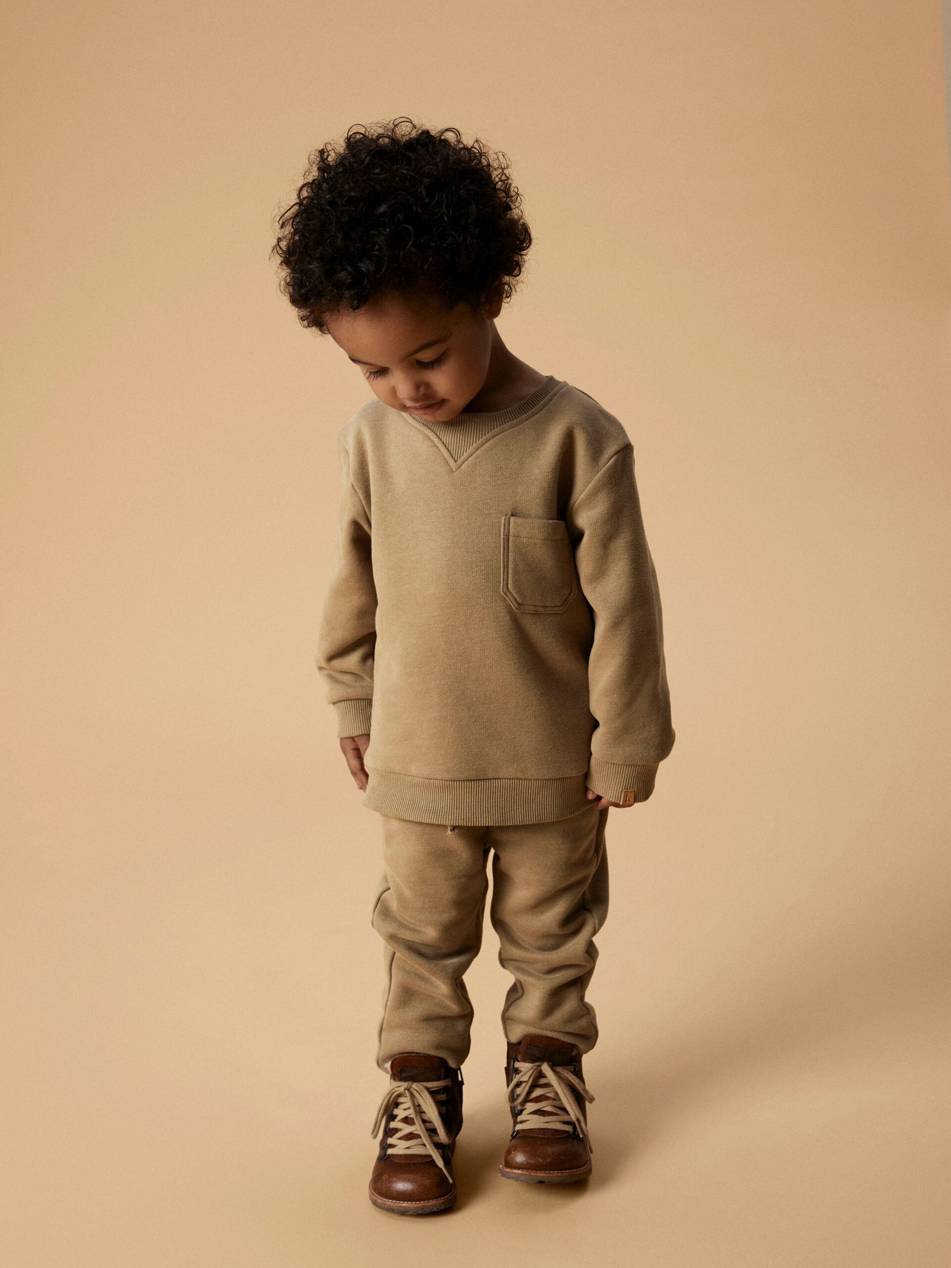 Carousel image - COUPE CLASSIQUE JOGGING EN MOLLETON, Sepia Tint | 2